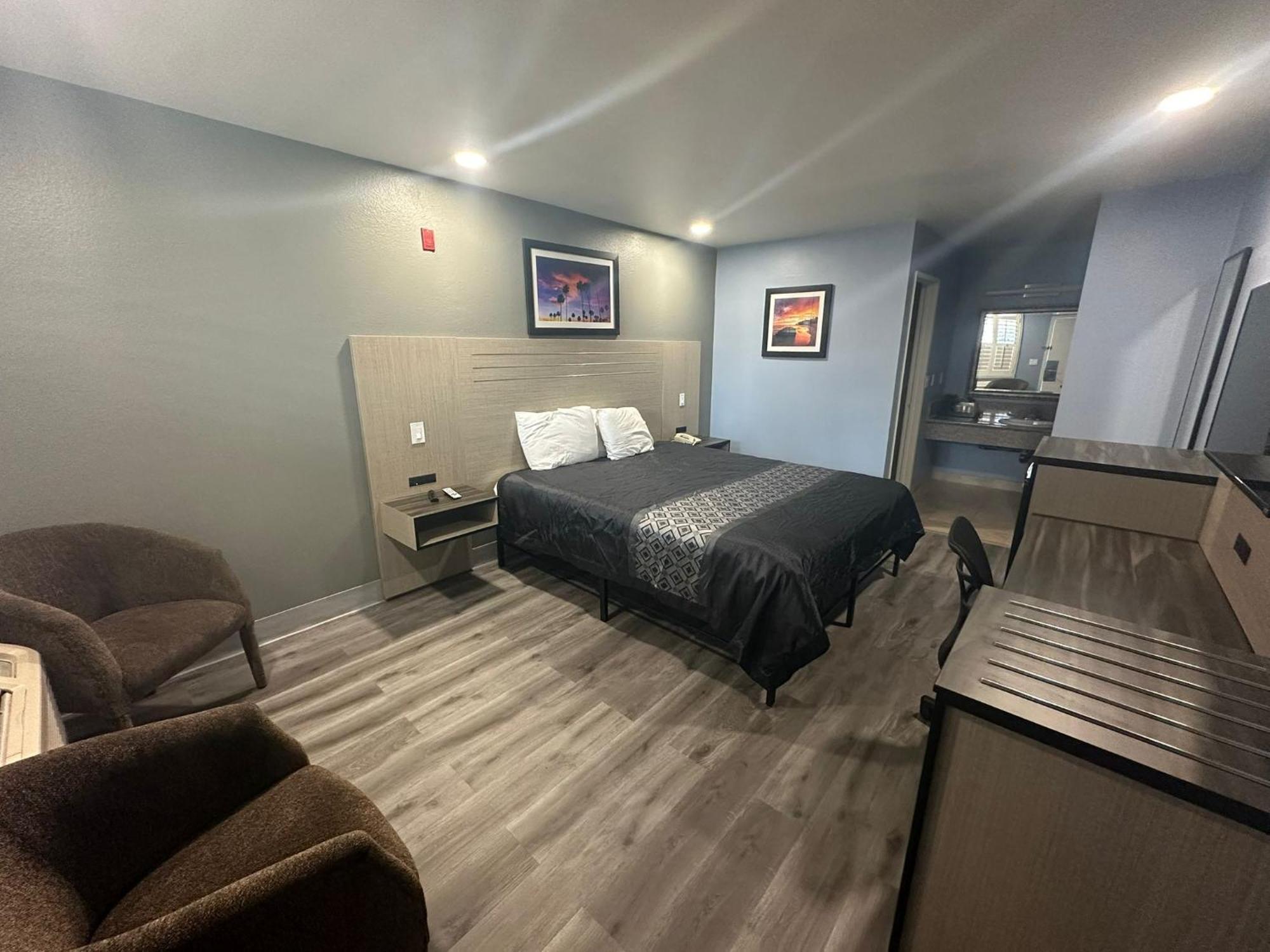 Orange Tustin Inn In 오렌지 외부 사진