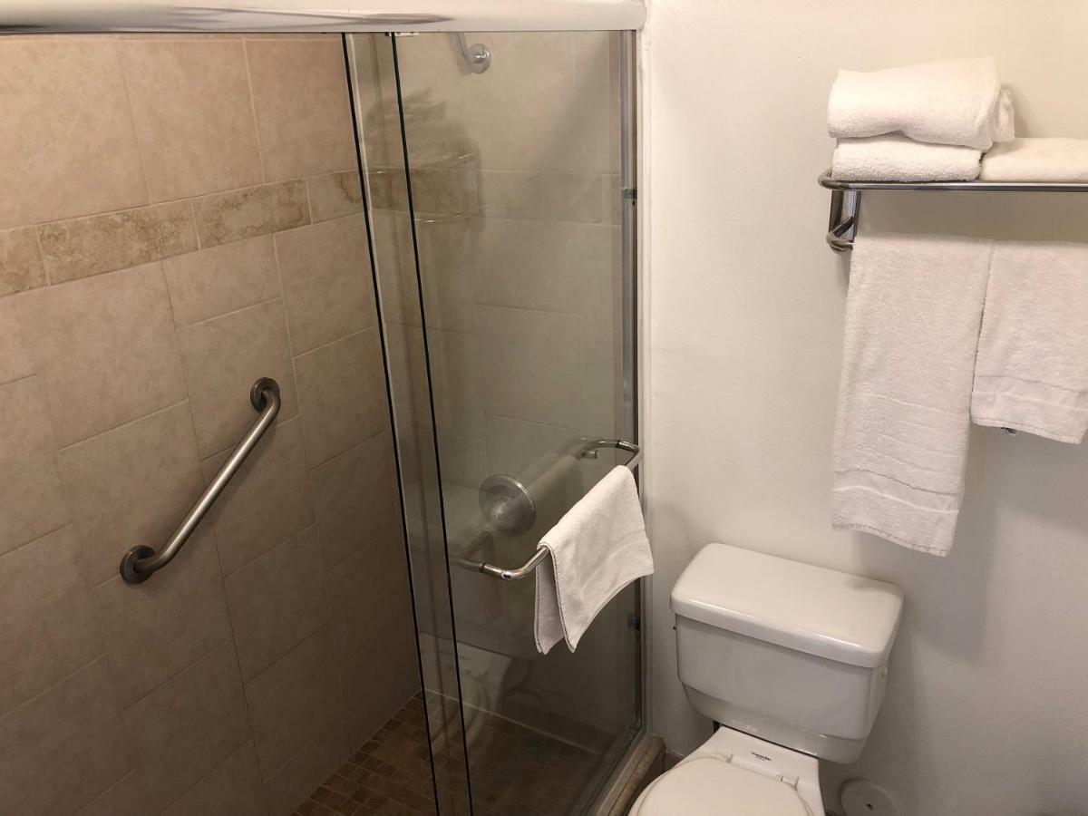 Orange Tustin Inn In 오렌지 외부 사진