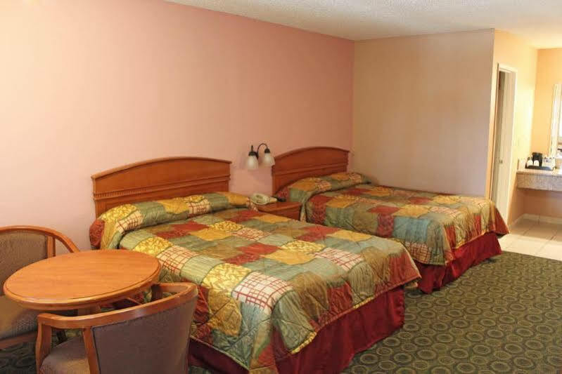 Orange Tustin Inn In 오렌지 외부 사진